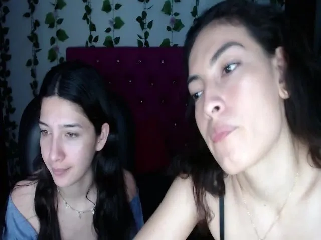 Live sex webcam photo for Isabelle_wood #263638327