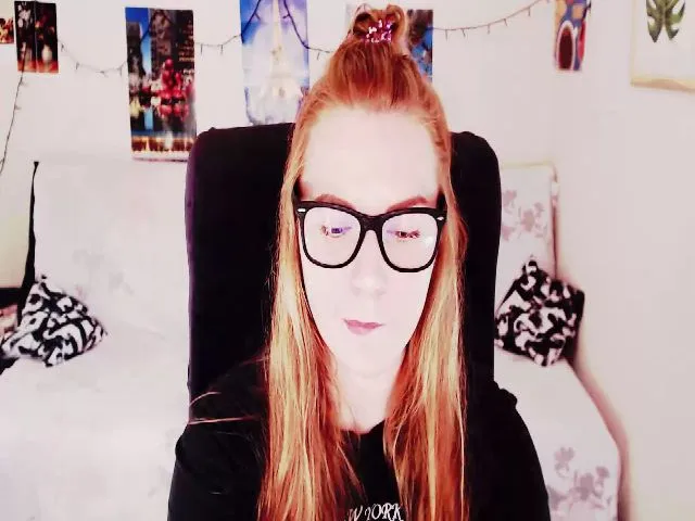 Live sex webcam photo for RedhairCathy #258423939
