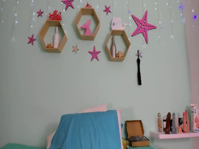 Live sex webcam photo for Naty_Ms #265610764