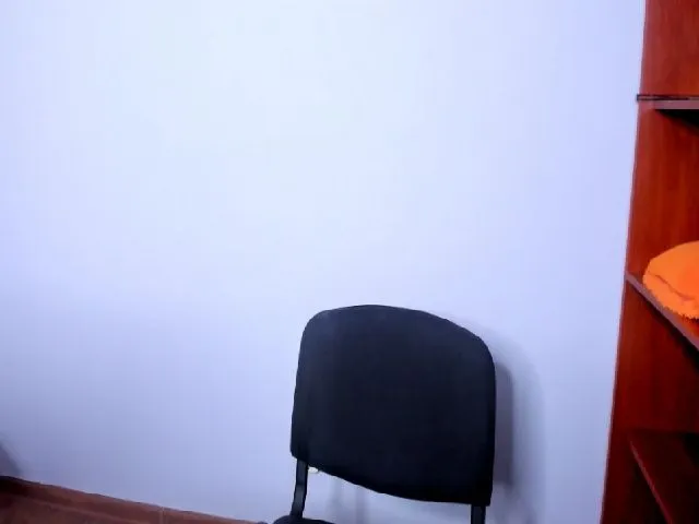 Live sex webcam photo for YourMissMasha #256751451