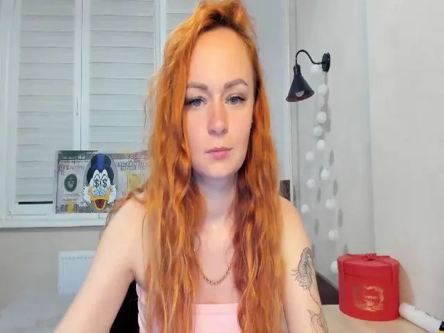 Live sex webcam photo for SimonettaV #256457913
