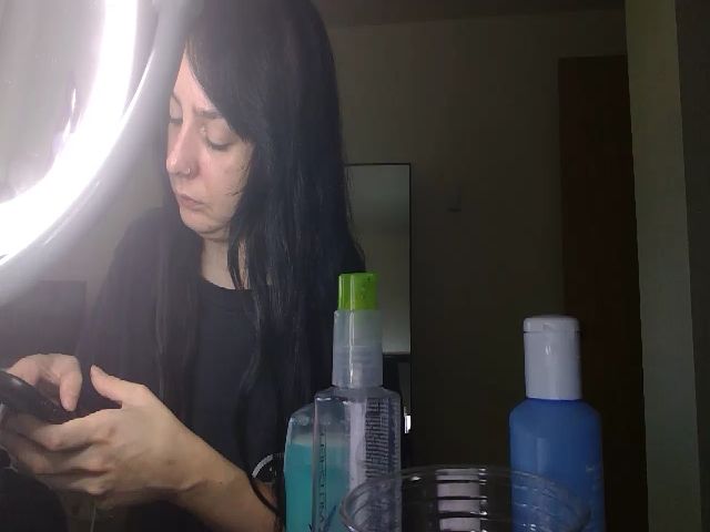 Live sex webcam photo for LilithLucid #261639128