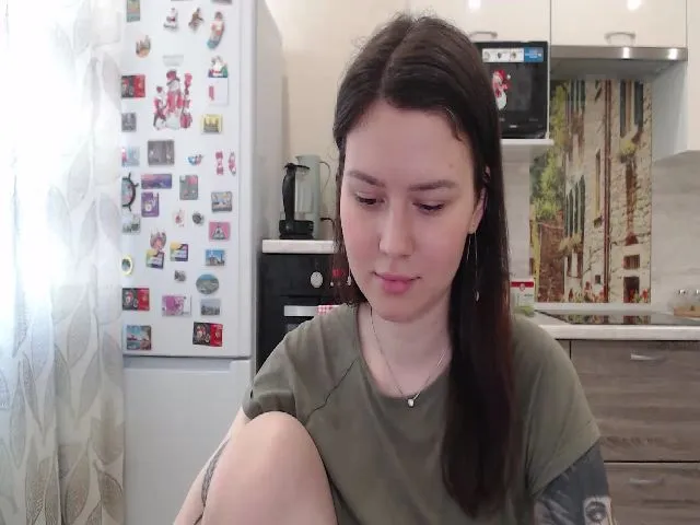 Live sex webcam photo for WonderXGirlXX #261305201