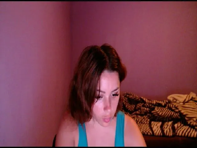 Live sex webcam photo for LoveJulliette #252904926