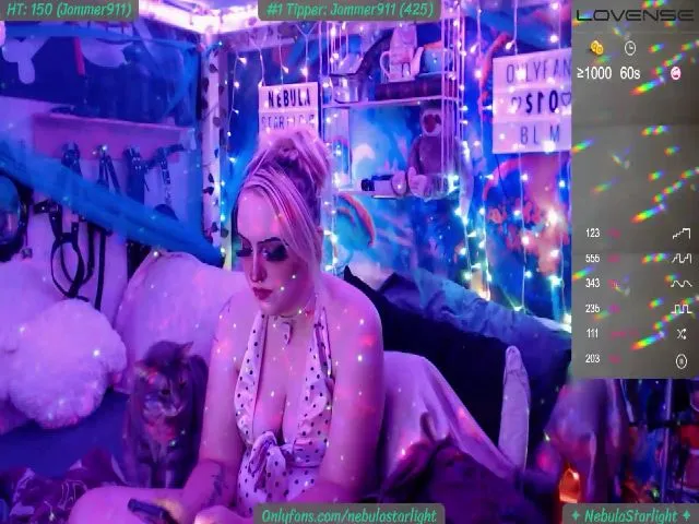 Live sex webcam photo for NebulaStarz #255276479
