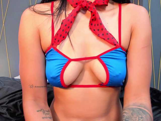 Live sex webcam photo for ayleenx #241431751