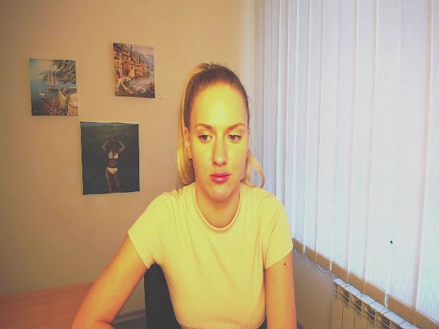 Live sex webcam photo for Likainflower #263718337