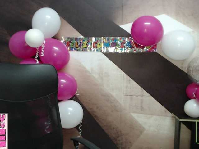 Live sex webcam photo for maturehot-1 #257529307