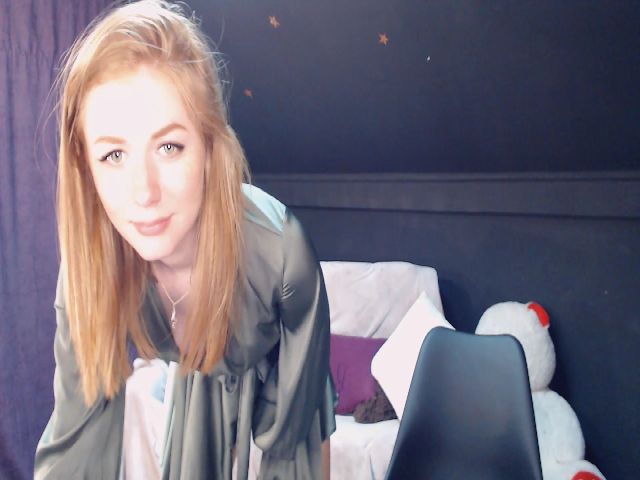 Live sex webcam photo for SunShine_A #252681407