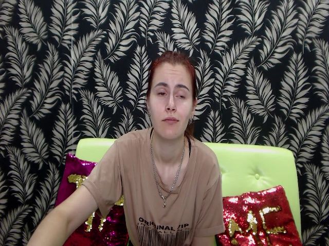 Live sex webcam photo for MollyTravis #262271140