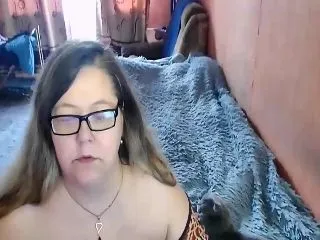 Live sex webcam photo for HotXXXGirl1 #252115371