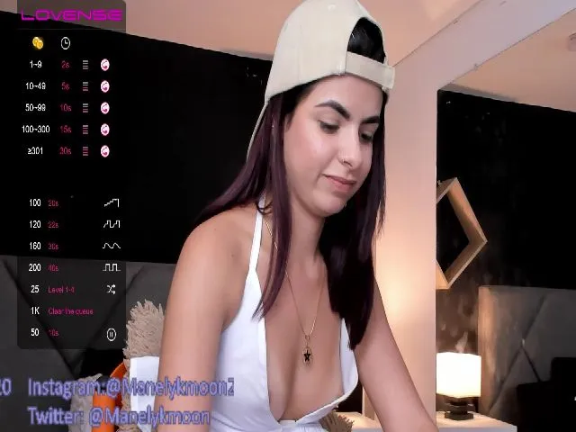 Live sex webcam photo for Manelyk_m #264452645