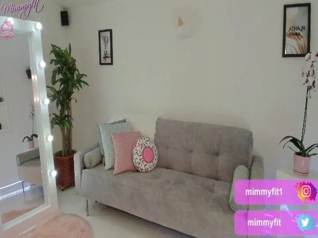 Live sex webcam photo for MimmyFit #265021569