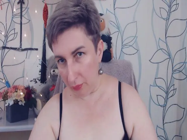 Live sex webcam photo for DepravedMadam #255540718