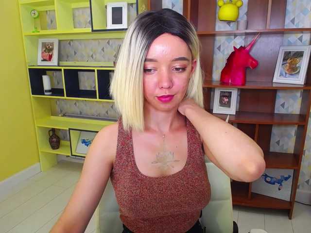 Live sex webcam photo for OutOfControl #253161267