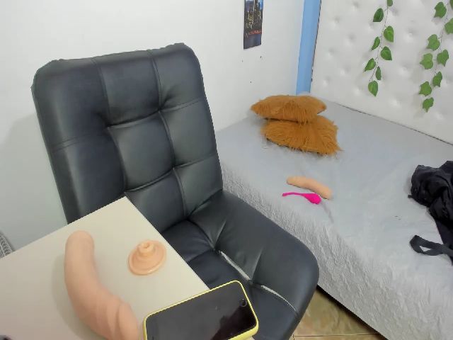 Live sex webcam photo for Dulce_maria_s #253246784