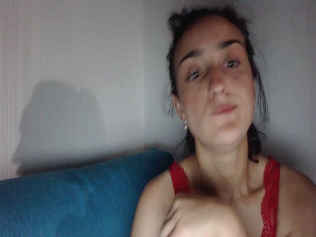 Live sex webcam photo for ButterflyEmma #260192197