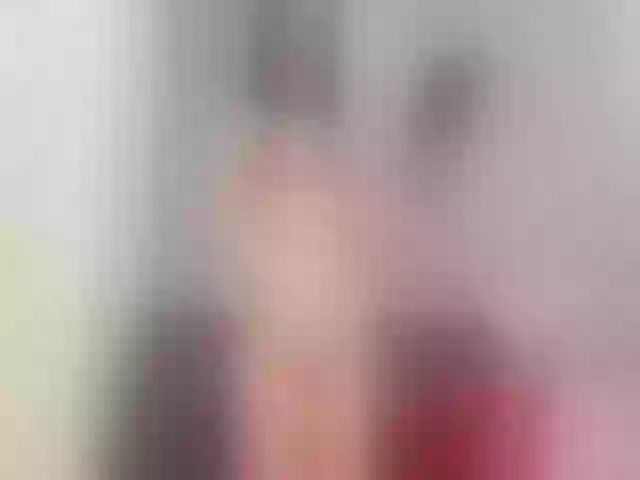 Live sex webcam photo for Juanitaa_01 #252409505