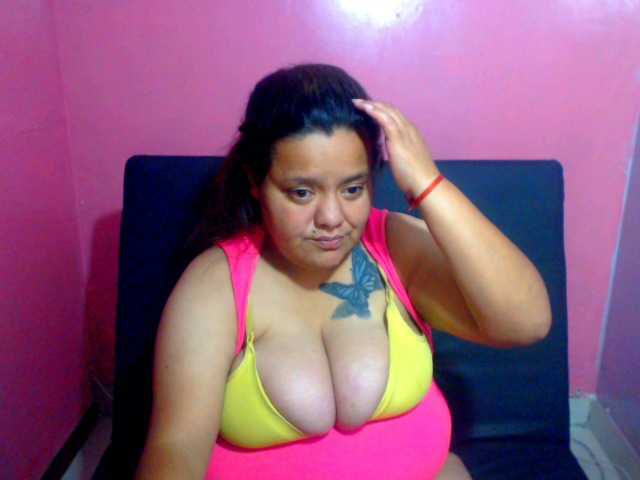 Live sex webcam photo for fattitsxxx #241308452