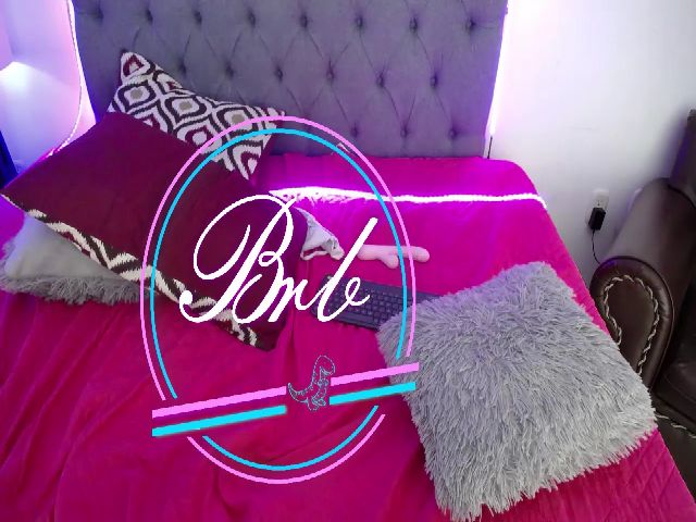 Live sex webcam photo for Sasha_cameron #261031961