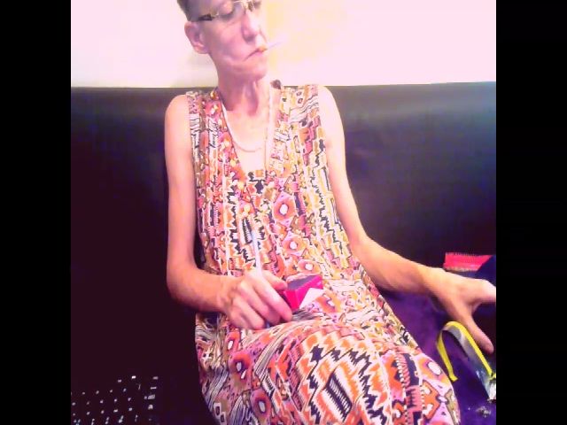 Live sex webcam photo for Sexygeny #255841701