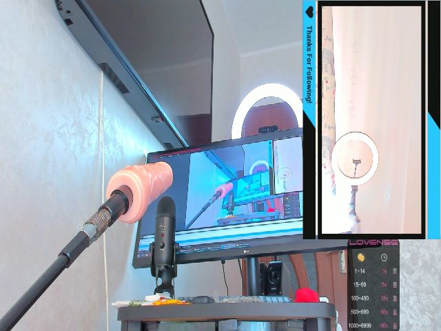 Live sex webcam photo for Im_Your_Love #255251719