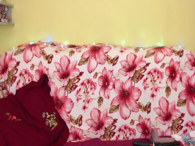Live sex webcam photo for BraveSpirit4u #263339194