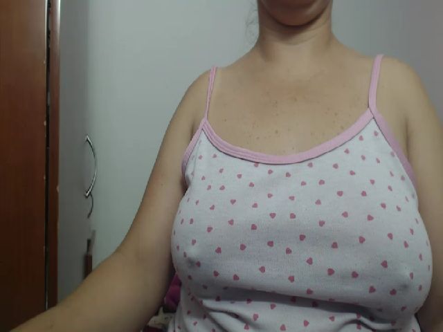 Live sex webcam photo for squirtx_hott #256861566