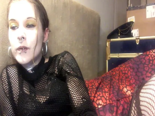 Live sex webcam photo for LumberJane #264515999