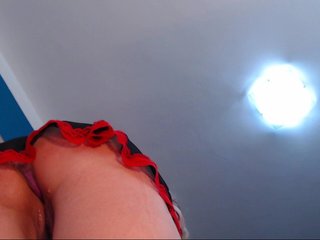 Live sex webcam photo for MilfySophie #240835826