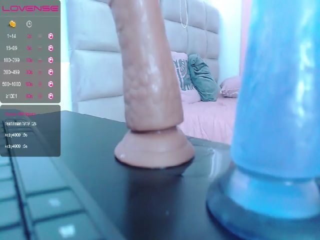 Live sex webcam photo for Gia_Mancini #254815958