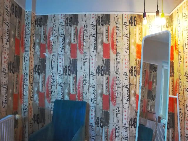 Live sex webcam photo for RubbyKalifha #257384438