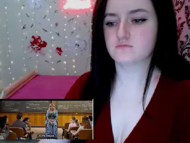 Live sex webcam photo for Pretty_N__ #258807645