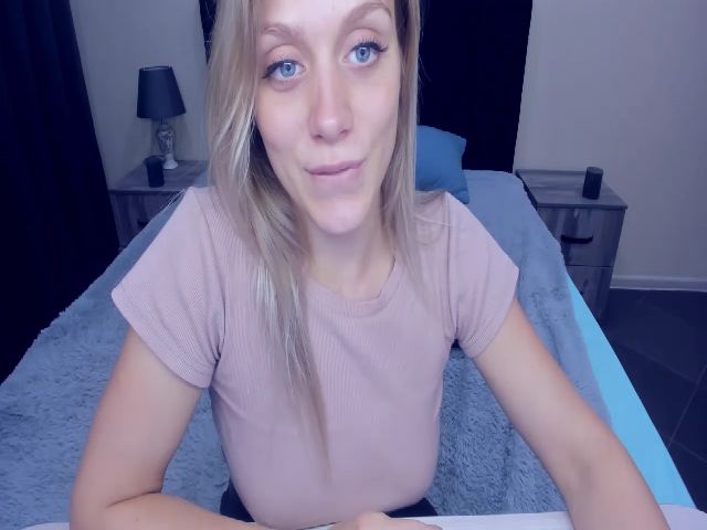 Live sex webcam photo for MeganKind #256830438