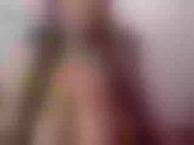 Live sex webcam photo for Perlaseexy07 #241421706