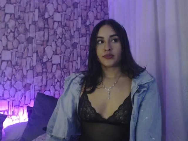 Live sex webcam photo for JadeSpencer #241012624