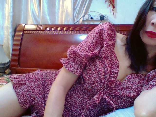 Live sex webcam photo for pornadrianna #241339172