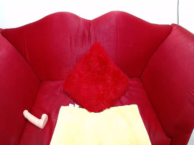 Live sex webcam photo for SWEET01LOVE #260054555