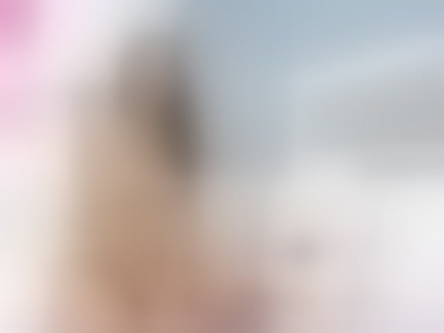 Live sex webcam photo for CarolaSallow #241088828