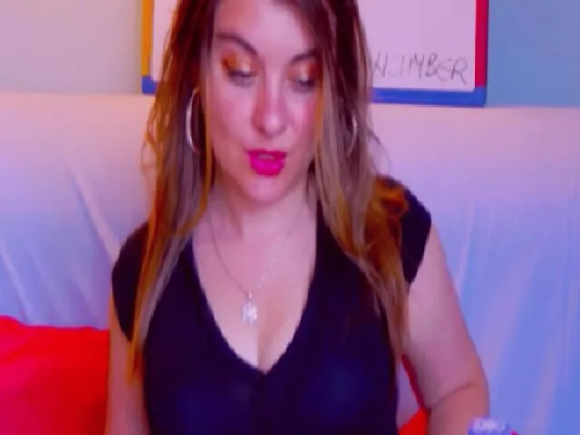 Live sex webcam photo for Kellsie #254191775