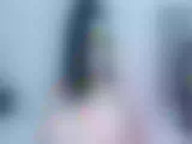 Live sex webcam photo for Lore__ #263305194
