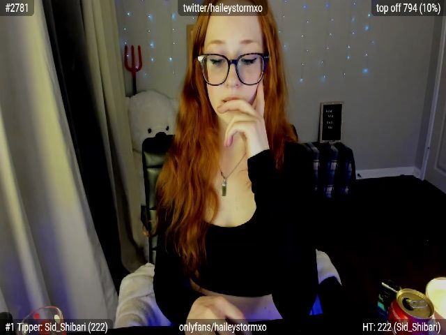 Live sex webcam photo for Haileystormxo #262452072