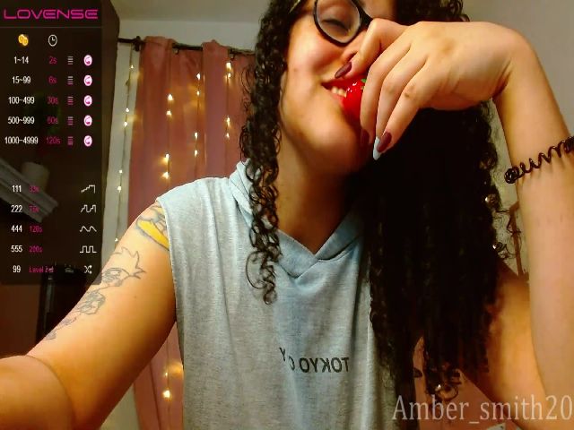 Live sex webcam photo for Amber_smith20 #262167785