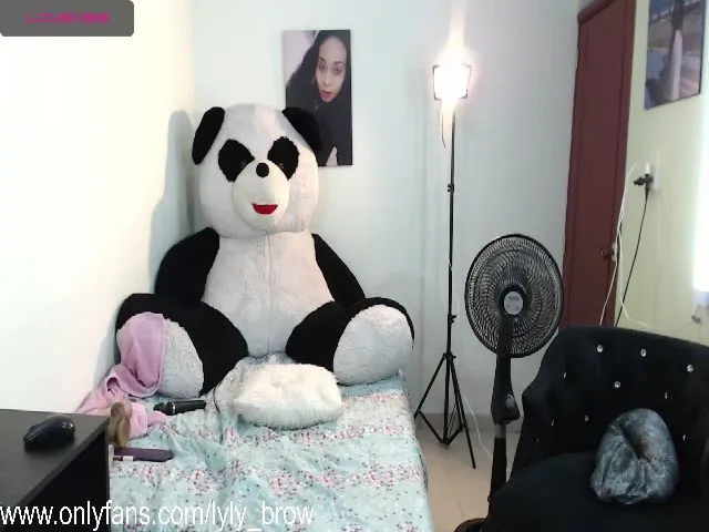 Live sex webcam photo for Lyly_brow #254964403