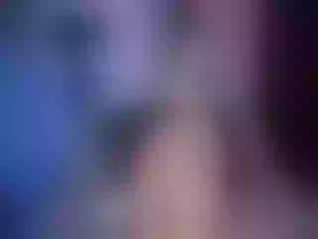 Live sex webcam photo for MeowElaine #252384278