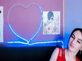 Live sex webcam photo for Lilly_Shine #252150606