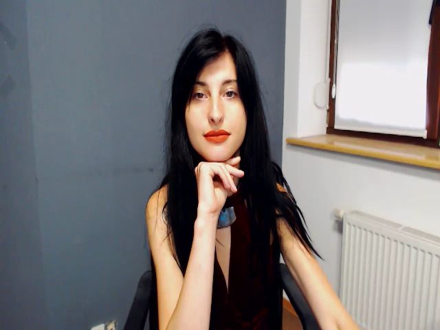 Live sex webcam photo for SnowSpacee #265497413