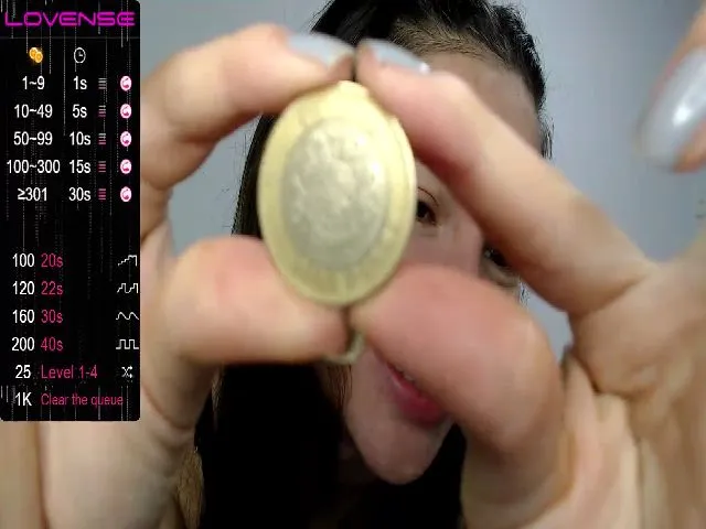 Live sex webcam photo for K_A_T #261106017