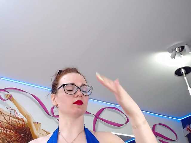 Live sex webcam photo for AngelaWhityX #241286998