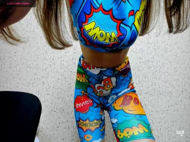 Live sex webcam photo for lilydavra #264218769